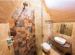 Moustache Panarpani Retreat Pachmarhi