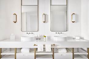 Four Seasons Hotel and Residences Fort Lauderdale