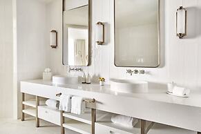 Four Seasons Hotel and Residences Fort Lauderdale