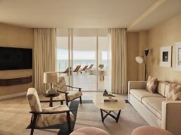 Four Seasons Hotel and Residences Fort Lauderdale