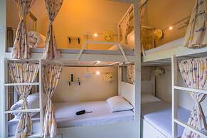 Moustache Goa Luxuria - Hostel