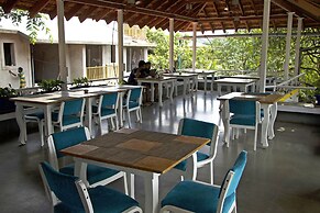 Moustache Goa Luxuria - Hostel