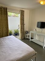 Moustache Goa Luxuria - Hostel