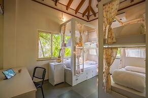 Moustache Goa Luxuria - Hostel