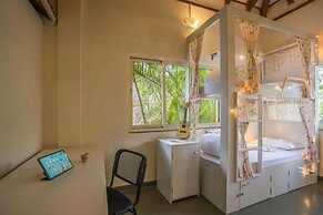 Moustache Goa Luxuria - Hostel