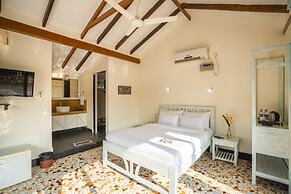 Moustache Goa Luxuria - Hostel