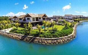 Immaculate Two Beds Luxury Marina Apartment