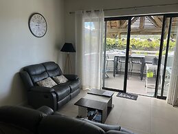 Immaculate Two Beds Luxury Marina Apartment
