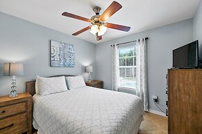 Salty Seas 405 Sandy Cay