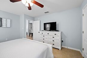 Salty Seas 405 Sandy Cay