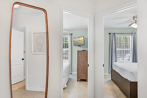 Salty Seas 405 Sandy Cay