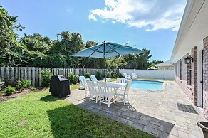 Salty Seas 405 Sandy Cay