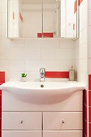 2bdr Apartment With Balcony Near Maksimir