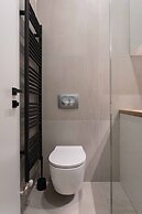 Modern and Design Apartment Near the Main Square