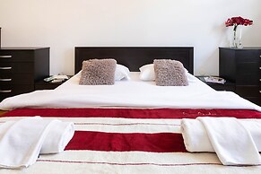 Bright and Spacious 2bdr Apartment in Heart of Zagreb