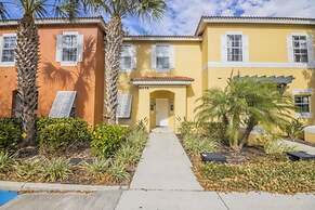 Rolando's Emerald Island Resort Townhouse 3 Bedroom Townhouse by Redaw