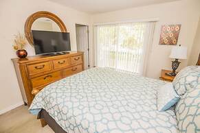 Rolando's Emerald Island Resort Townhouse 3 Bedroom Townhouse by Redaw