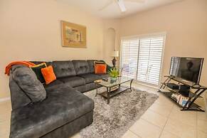 Lynval's Regal Palms Resort Townhome 4 Bedroom Townhouse by Redawning