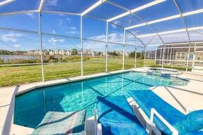 Clifford's Pinewood Estates Vacation Home 4 Bedroom Home by Redawning