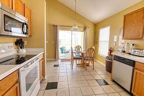 Clifford's Pinewood Estates Vacation Home 4 Bedroom Home by Redawning