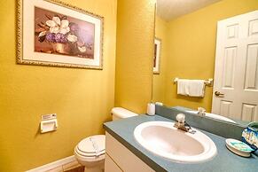 Clifford's Pinewood Estates Vacation Home 4 Bedroom Home by Redawning