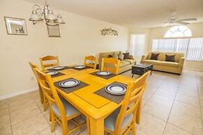 Lb019 3 Bedroom Condo by Redawning