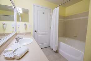 James' Runaway Beach Condo 3 Bedroom Condo by Redawning