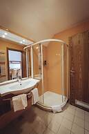 Pohorje Village Wellbeing Resort – Forest Hotel Videc