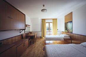 Pohorje Village Wellbeing Resort – Forest Hotel Videc