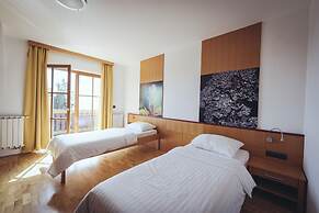Pohorje Village Wellbeing Resort – Forest Hotel Videc