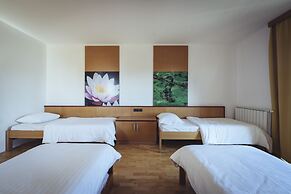 Pohorje Village Wellbeing Resort – Forest Hotel Videc