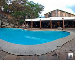 Hotel Entre Pinos