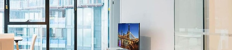 2BR Luxury Skytower CBD Pool Gym Netflix