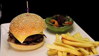 Holiday Inn Hotel & Suites Qingdao Jinshui by IHG