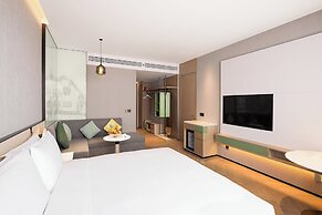 Holiday Inn Hotel & Suites Qingdao Jinshui by IHG