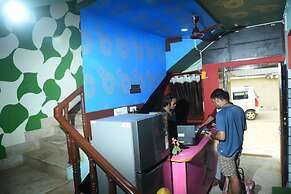 Goroomgo Krishna Kunja Puri