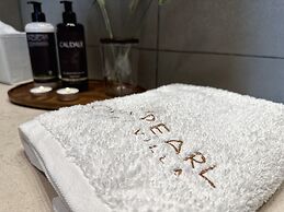 Lora Pearl Luxury Villa By Louis Hotels