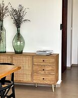 Lora Pearl Luxury Villa By Louis Hotels