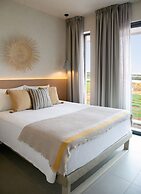 Lora Pearl Luxury Villa By Louis Hotels