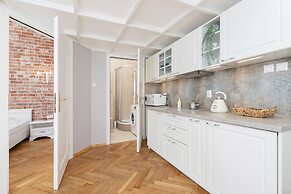 Modern Apartment in Kazimierz by Renters