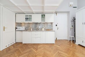 Modern Apartment in Kazimierz by Renters