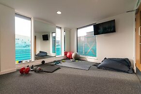 Luxury Apartment Near Piccadilly Station