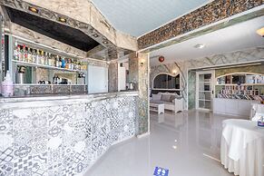 Private Apartment Sea View