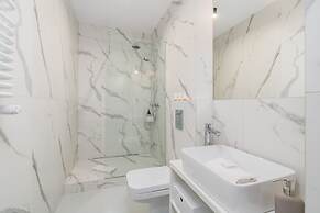 Studio Bukowska Poznan by Renters