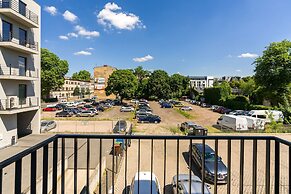 Studio Bukowska Poznan by Renters