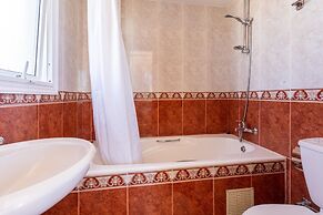 Queens Paradise 1 in Peyia