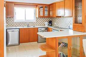 Queens Paradise 1 in Peyia