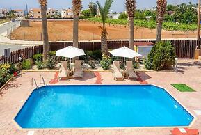 Queens Paradise 1 in Peyia