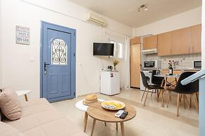 Flora Maisonettes 1 Walk to Beach A C Wifi Car Not Required