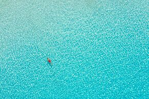 Flora Maisonettes 1 Walk to Beach A C Wifi Car Not Required